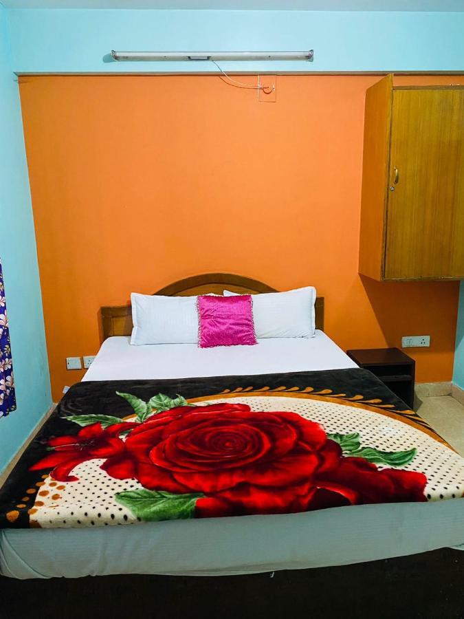 Hotel Nakshatra 乌提 外观 照片