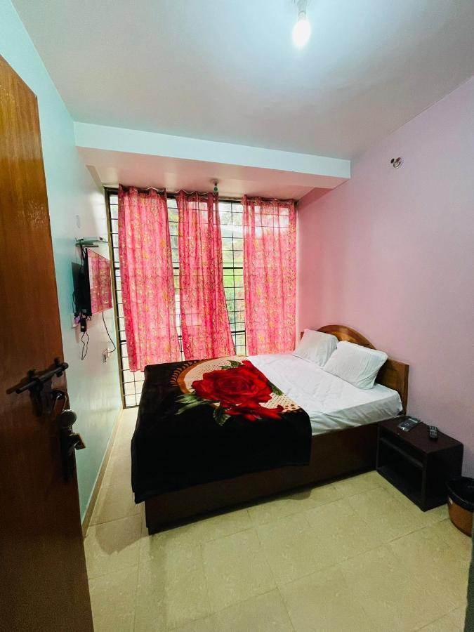 Hotel Nakshatra 乌提 外观 照片