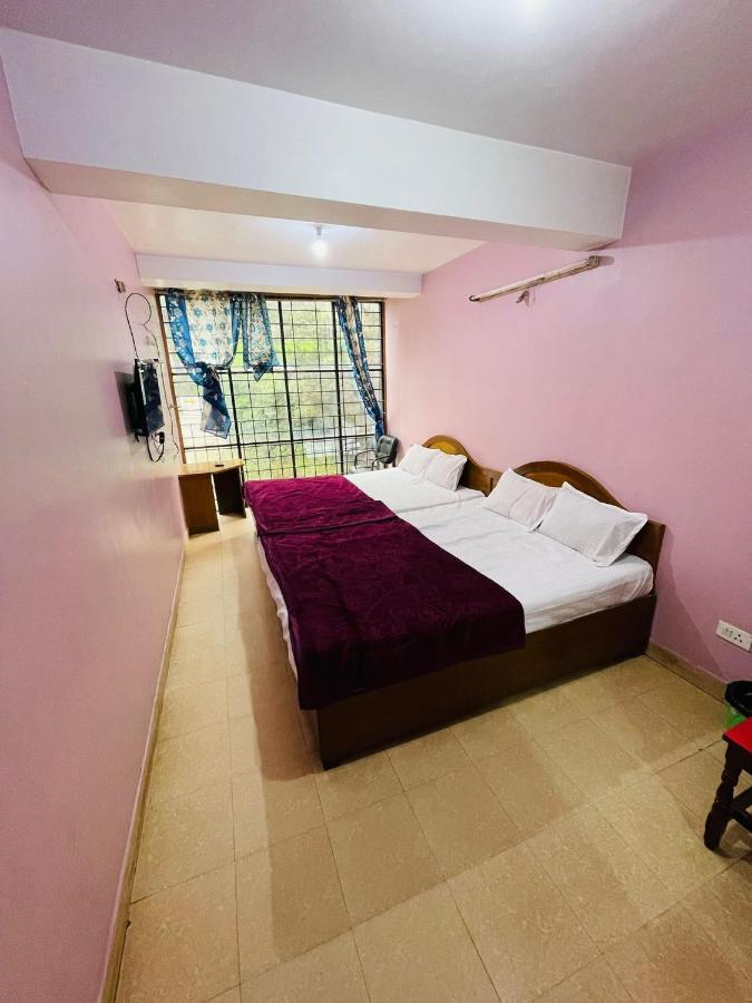 Hotel Nakshatra 乌提 外观 照片