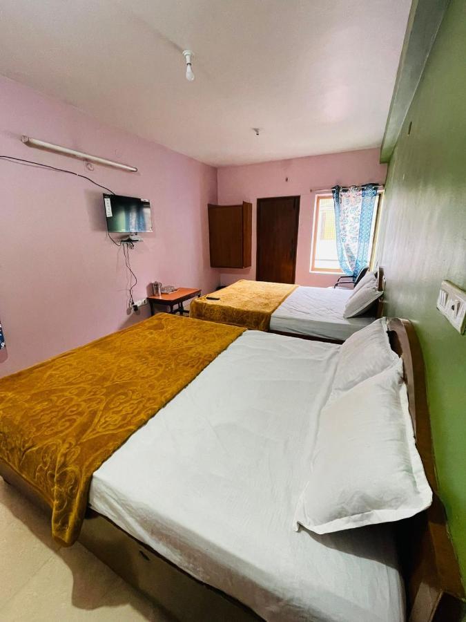 Hotel Nakshatra 乌提 外观 照片