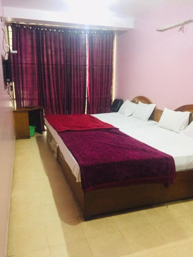 Hotel Nakshatra 乌提 外观 照片